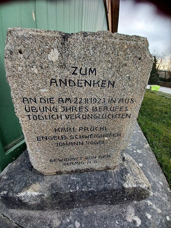 verunglückte Arbeiter 20230323_165749__002_.jpg